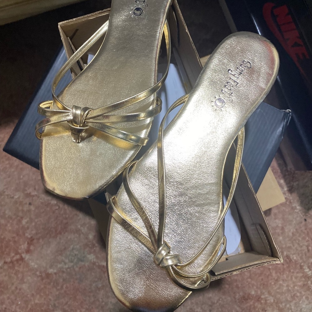 Flip flops